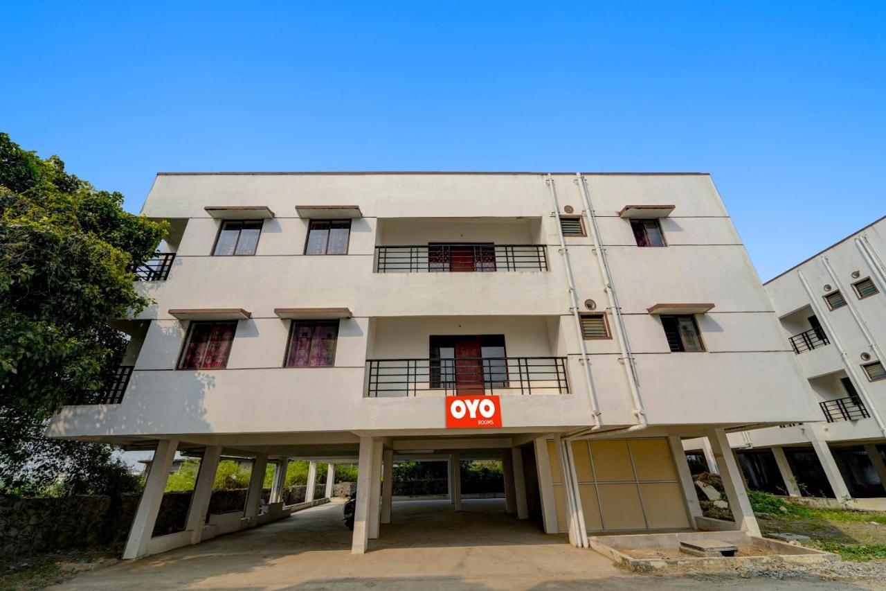 Super Hotel O J2 Service Appartment Ченнаи Экстерьер фото