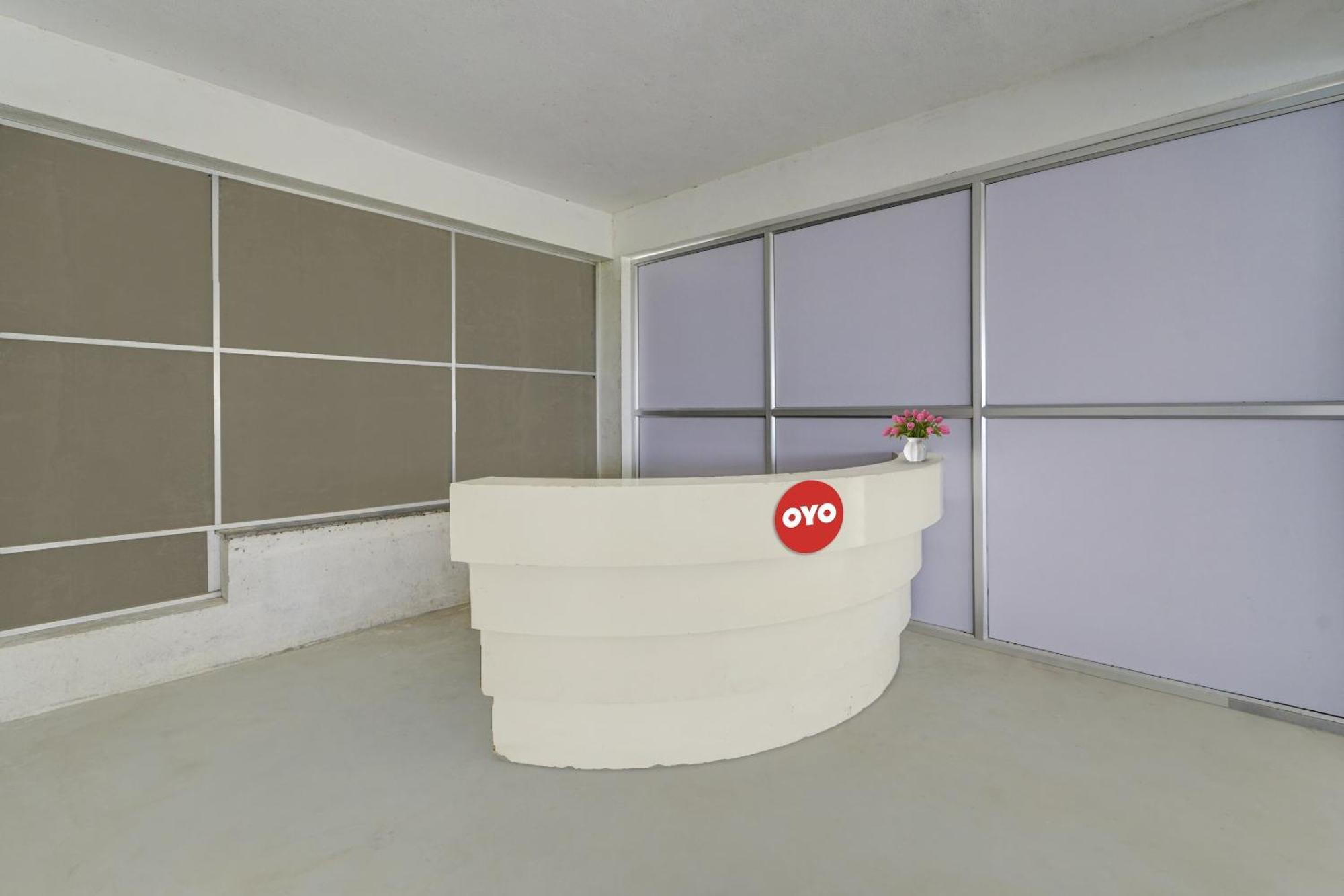 Super Hotel O J2 Service Appartment Ченнаи Экстерьер фото